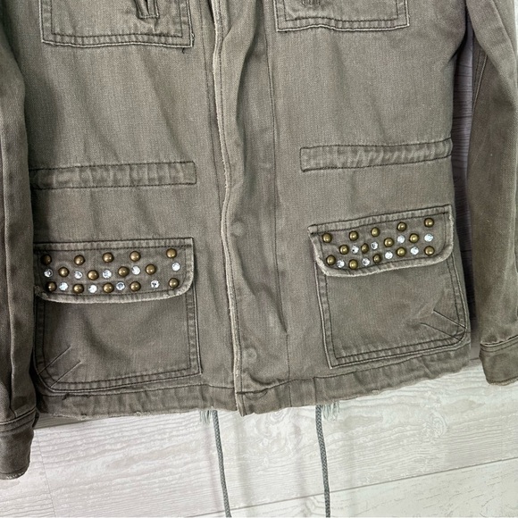 Miss Me Skull Embroidered Utility Denim Jacket Small - Picture 9 of 9